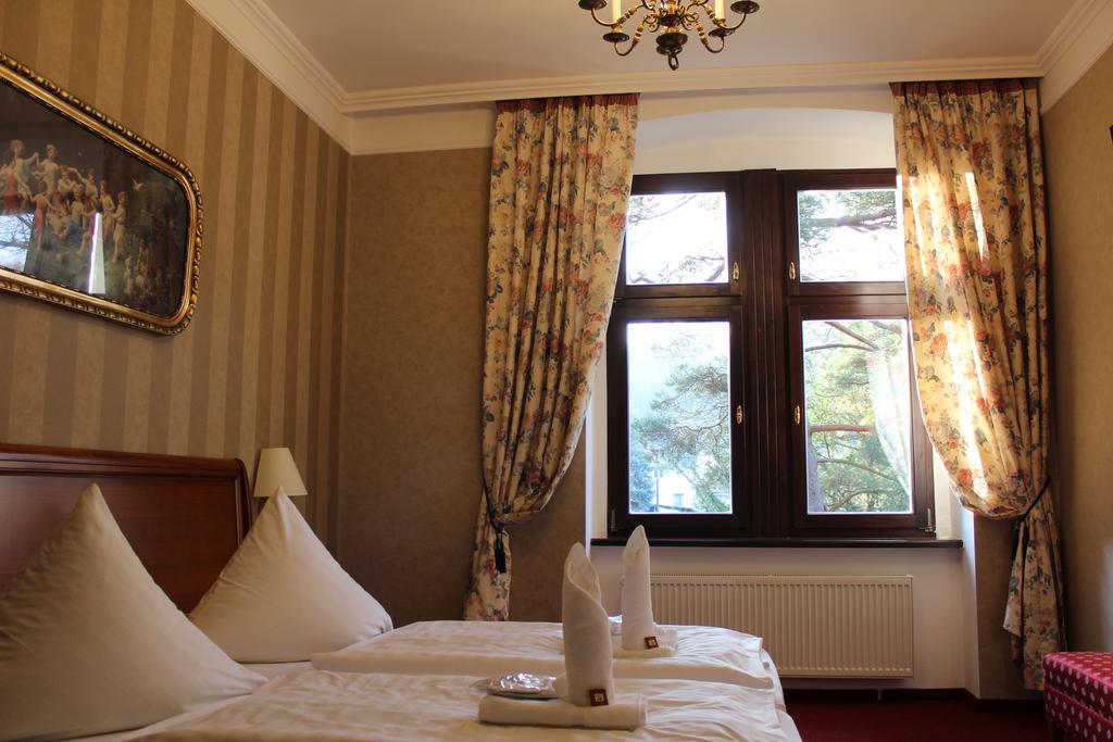 Schlosshotel Stecklenberg Thale Bagian luar foto