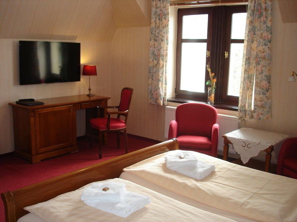 Schlosshotel Stecklenberg Thale Bagian luar foto