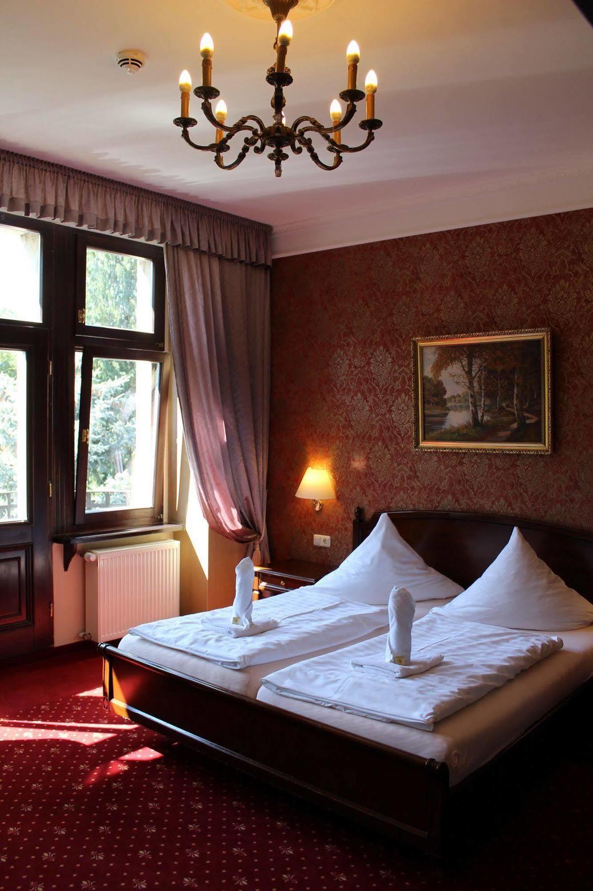 Schlosshotel Stecklenberg Thale Bagian luar foto