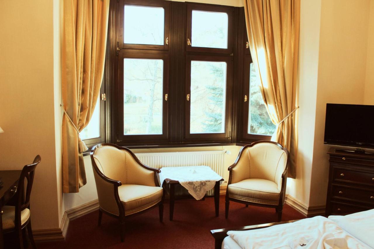 Schlosshotel Stecklenberg Thale Bagian luar foto